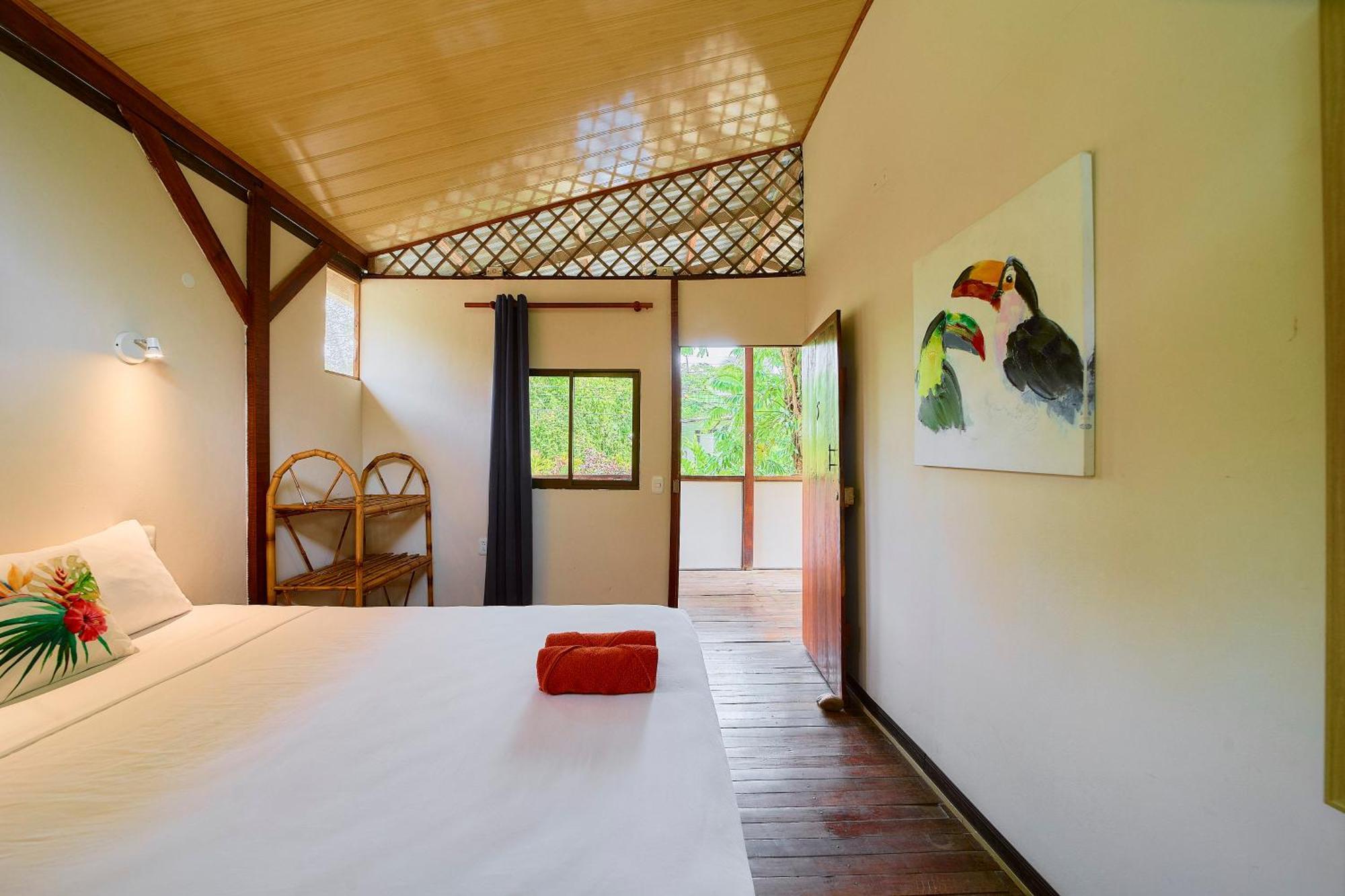 Cabinas Montesol Puerto Viejo de Talamanca المظهر الخارجي الصورة