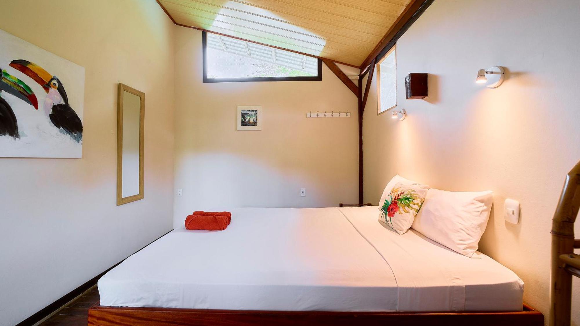 Cabinas Montesol Puerto Viejo de Talamanca المظهر الخارجي الصورة