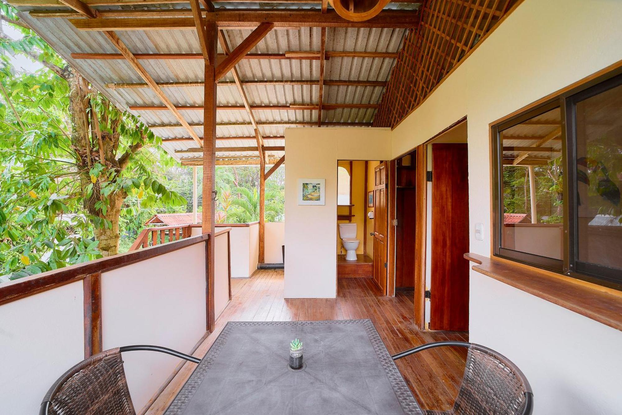 Cabinas Montesol Puerto Viejo de Talamanca المظهر الخارجي الصورة